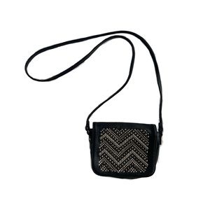 Black urban outfitters bag